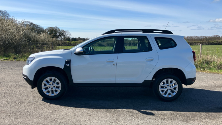 Dacia Duster 1.0 TCe 100 Comfort 5dr Bi Fuel Estate